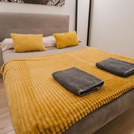 Lujoso Y Amplio Apartamento Con Parking Incluido León Zewnętrze zdjęcie