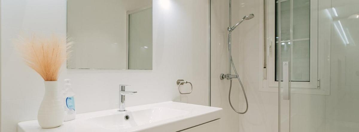 Lujoso Y Amplio Apartamento Con Parking Incluido León Zewnętrze zdjęcie
